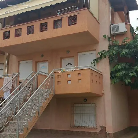 Avra Village Maisonette *