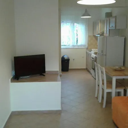 Lägenhet Avra Village Maisonette