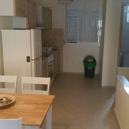 Avra Village Maisonette Lägenhet